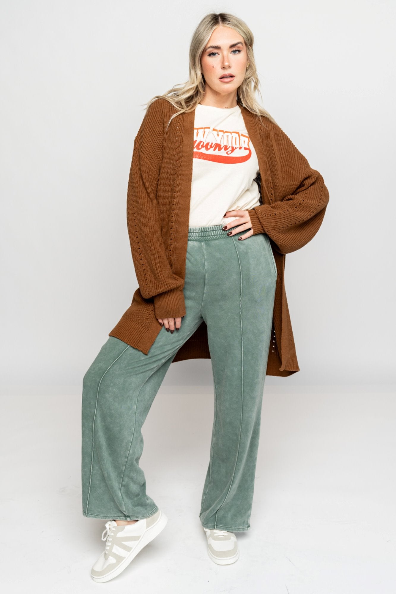 Claire Sneakers in Stone Holley Girl