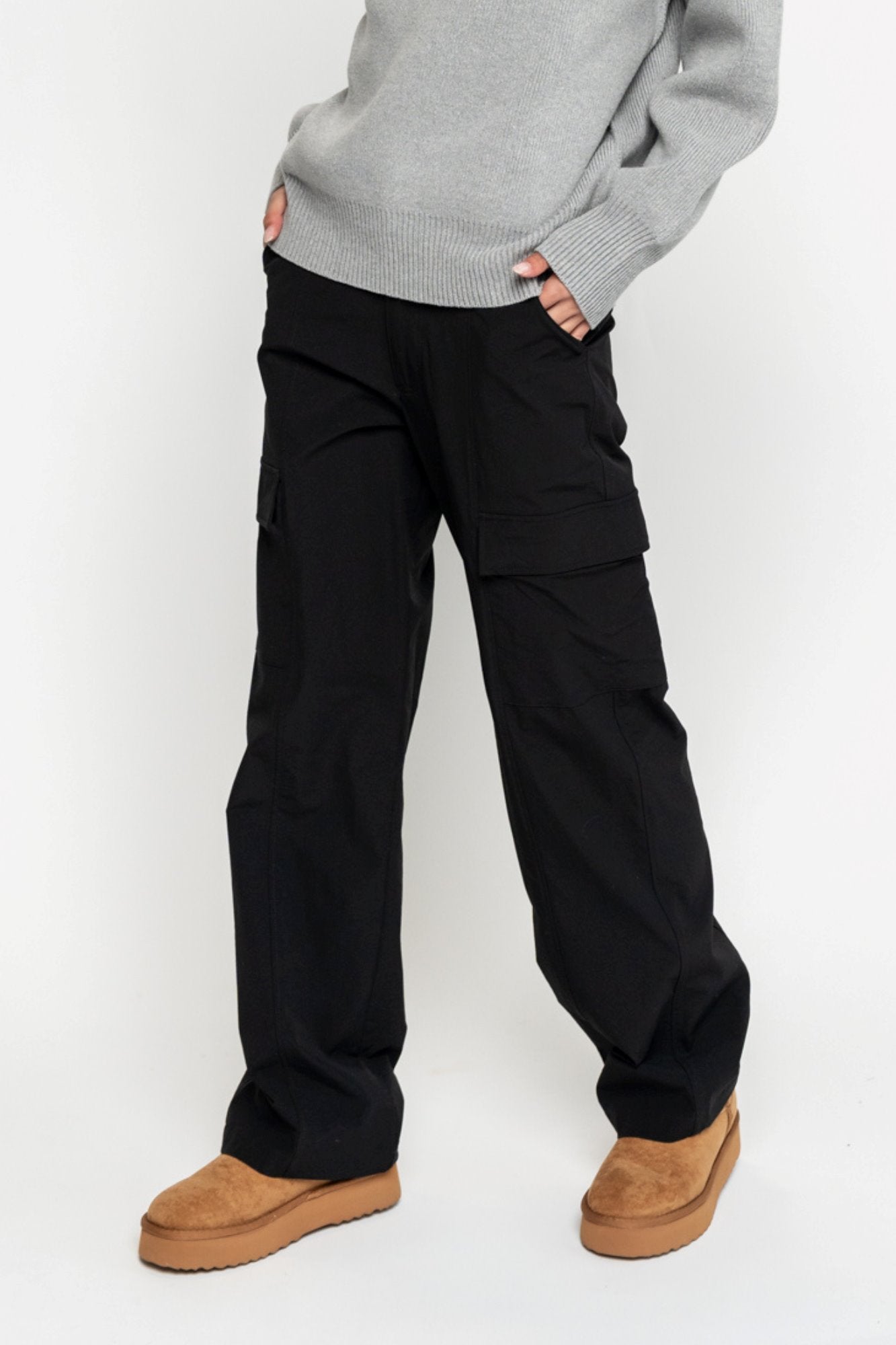 Hamilton Cargo Pants in Black Holley Girl
