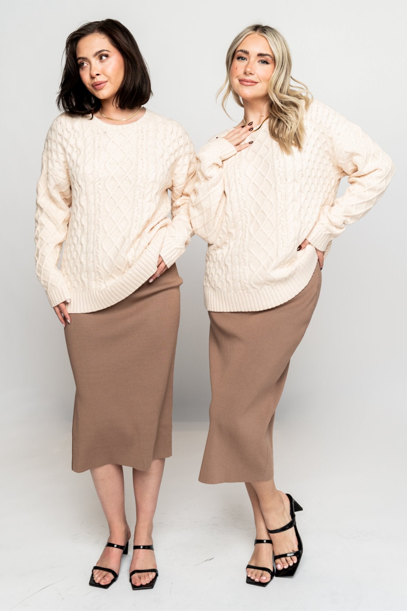 Coleson Sweater Holley Girl