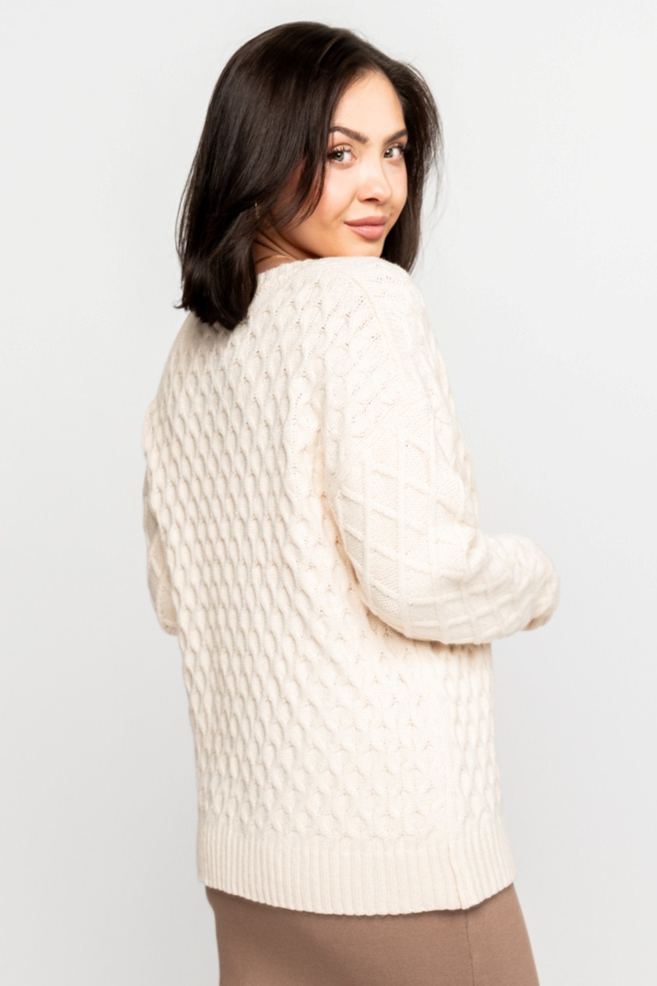 Coleson Sweater Holley Girl