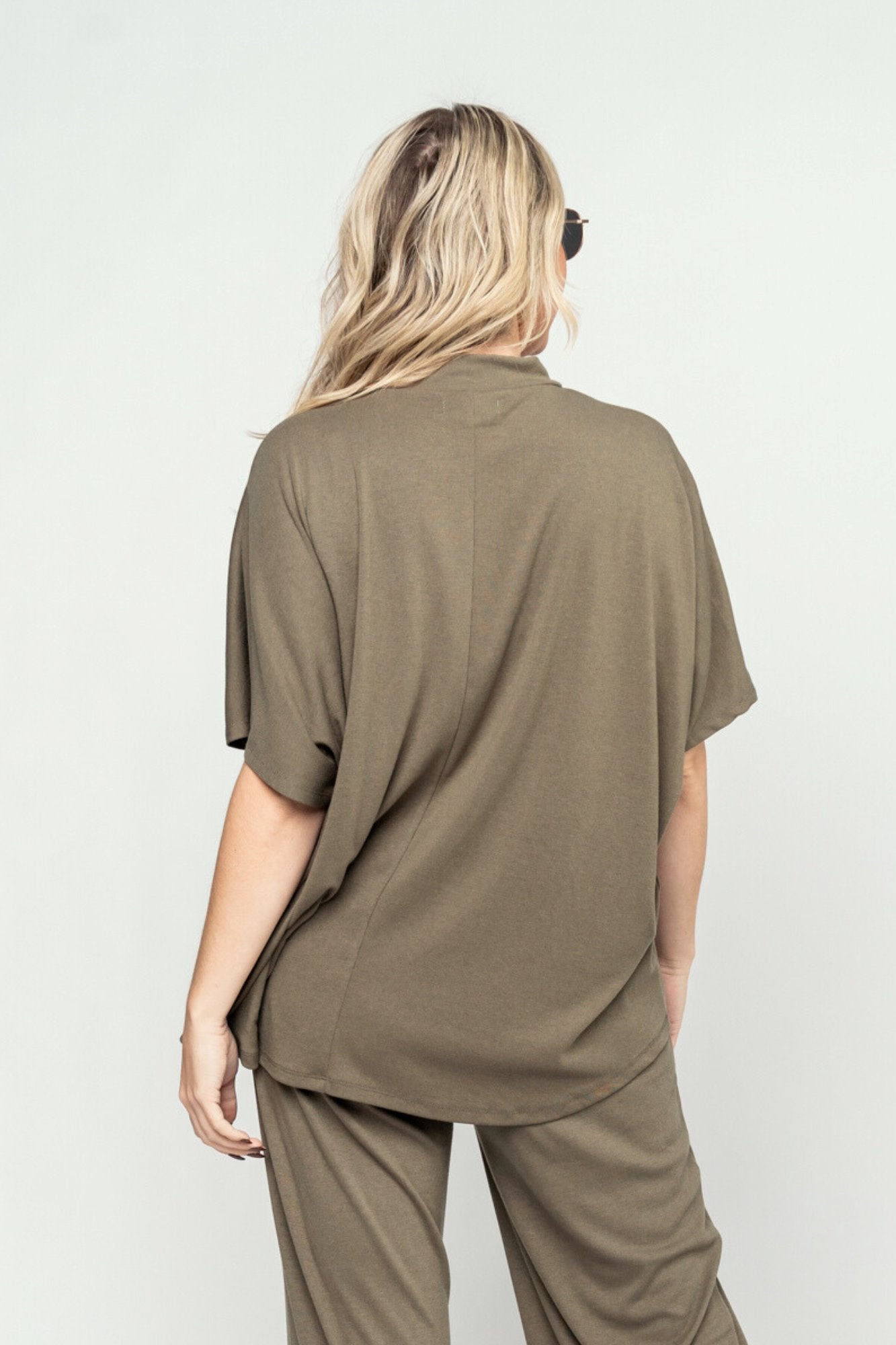 Travel Top in Olive Holley Girl