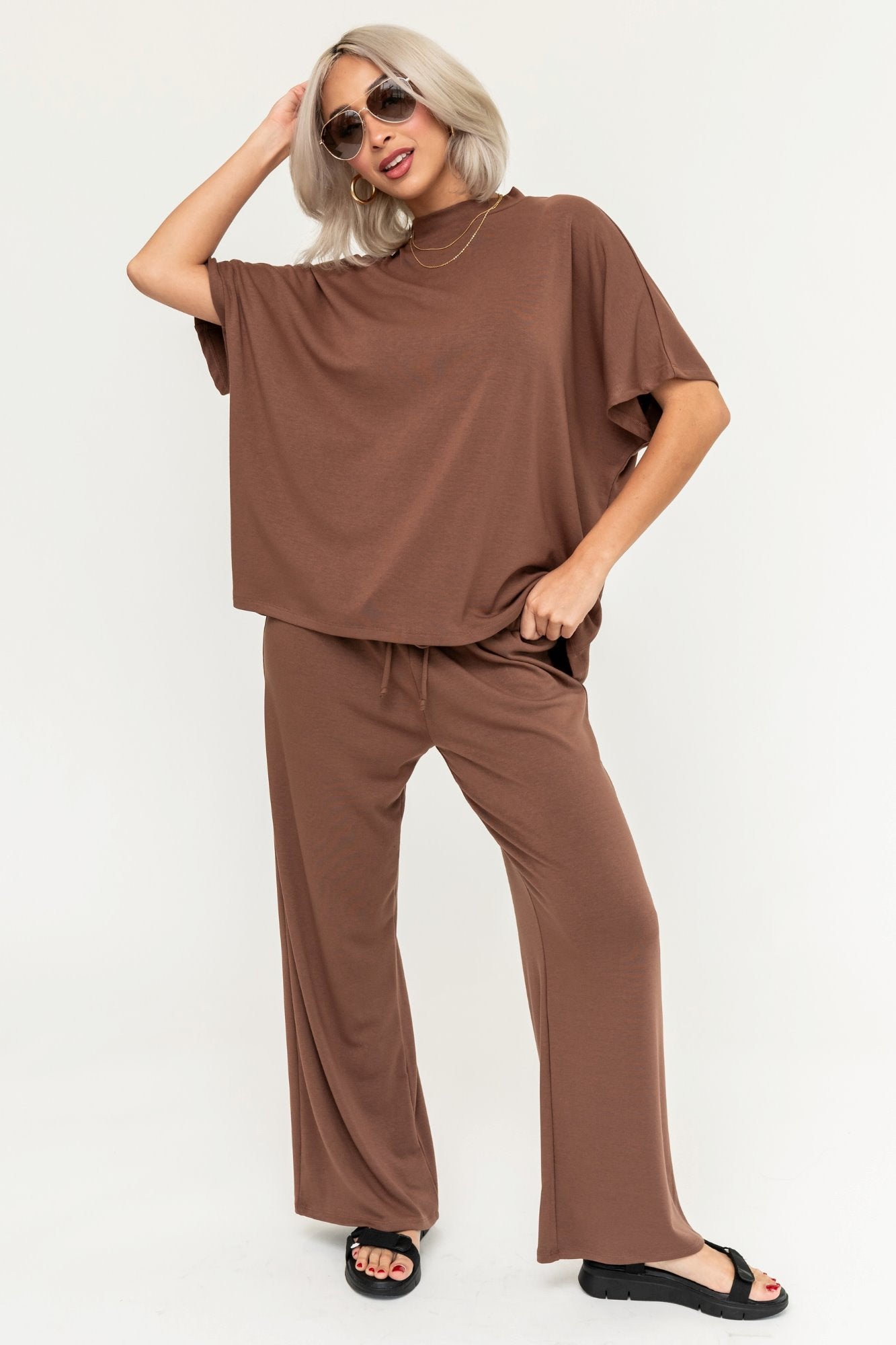 HOLLEY GIRL - Travel Pant in Cocoa Clothing Holley Girl