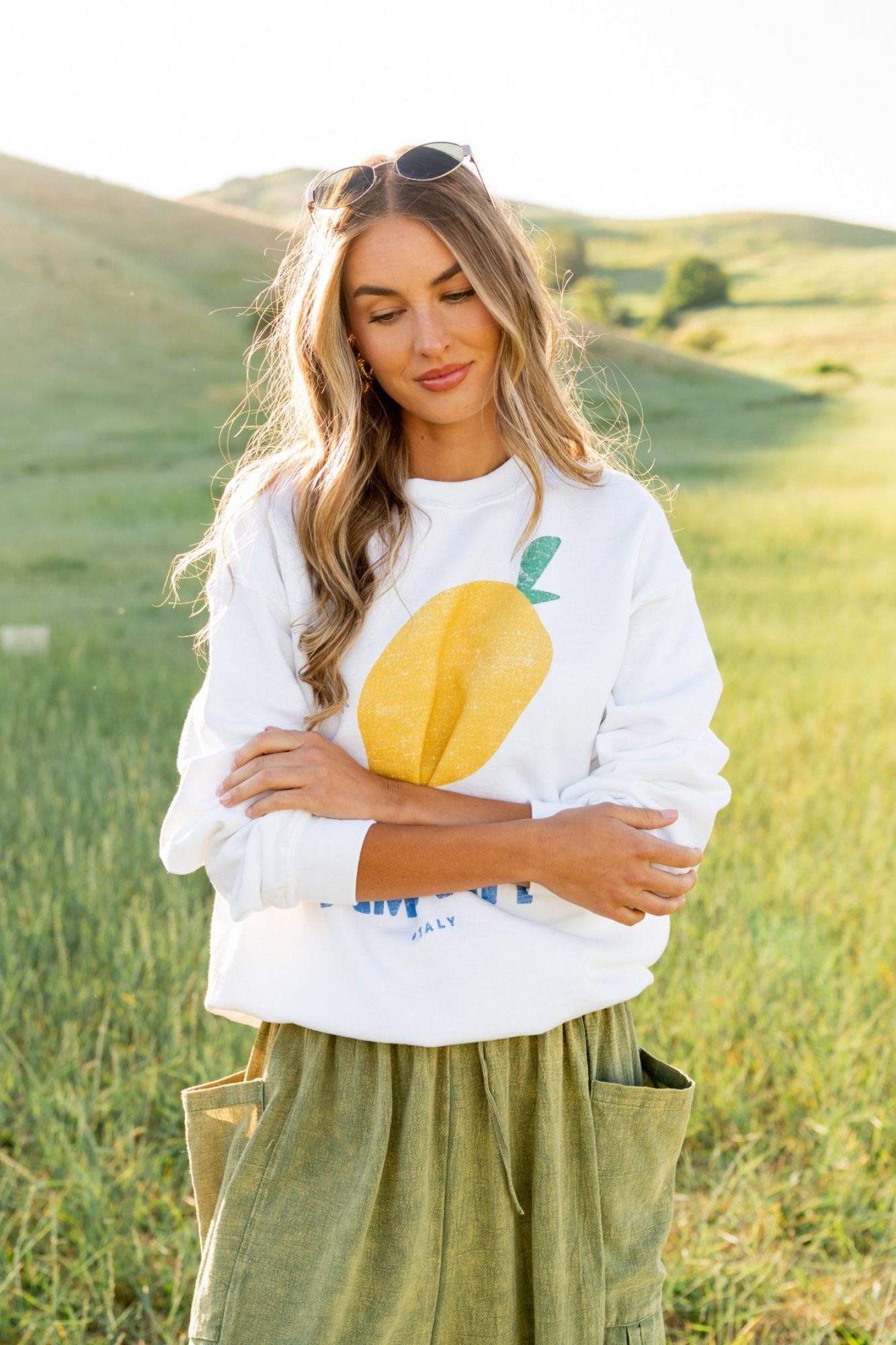 Amalfi Crewneck Clothing Holley Girl