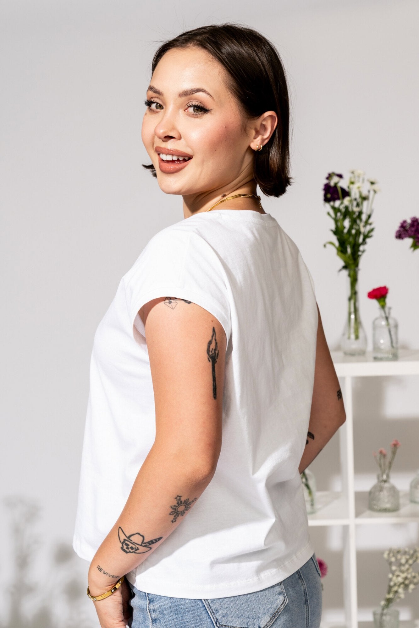 Sunny Tee in White Clothing Holley Girl