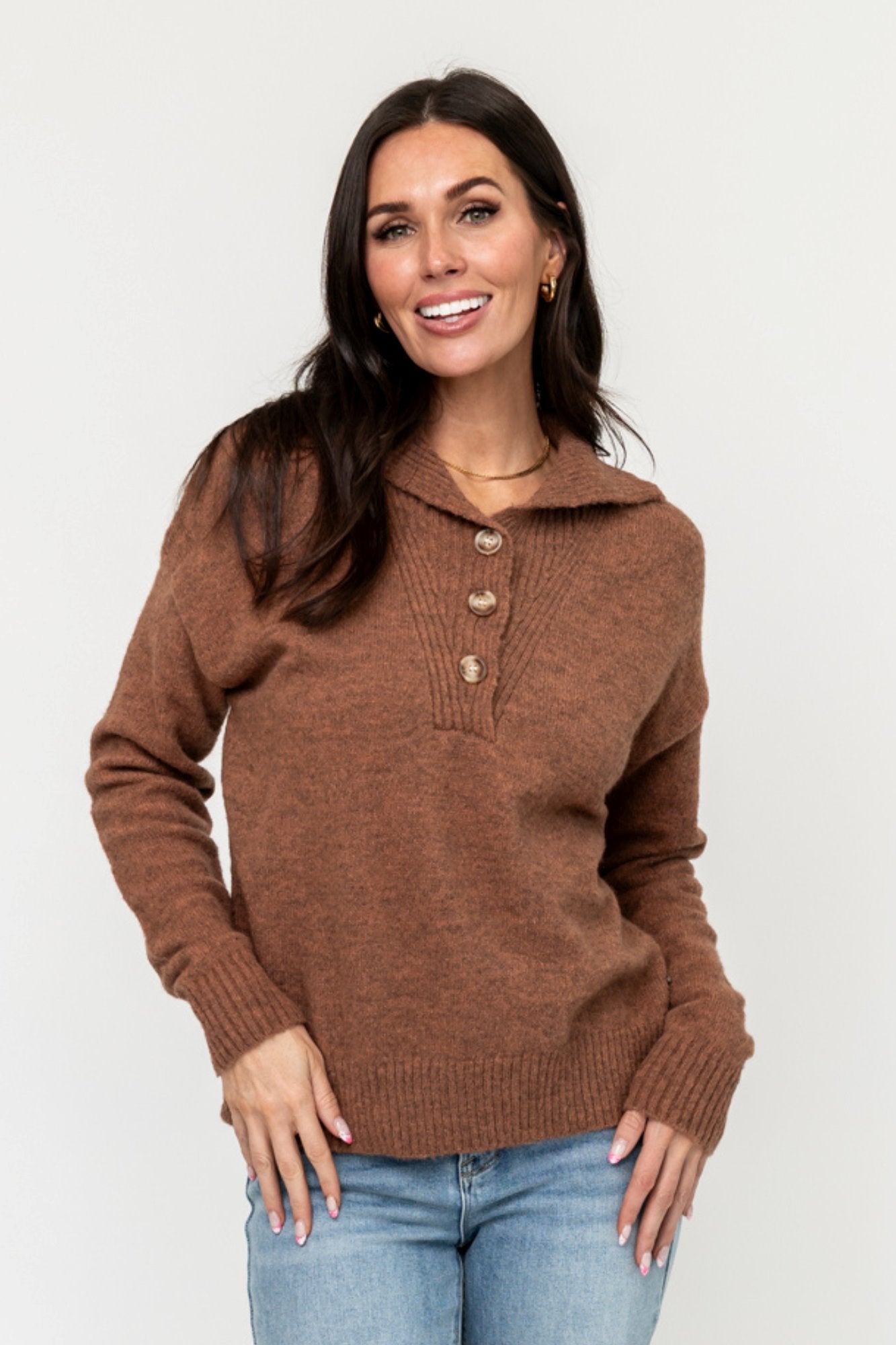 Aspen Sweater in Pecan Clothing Holley Girl