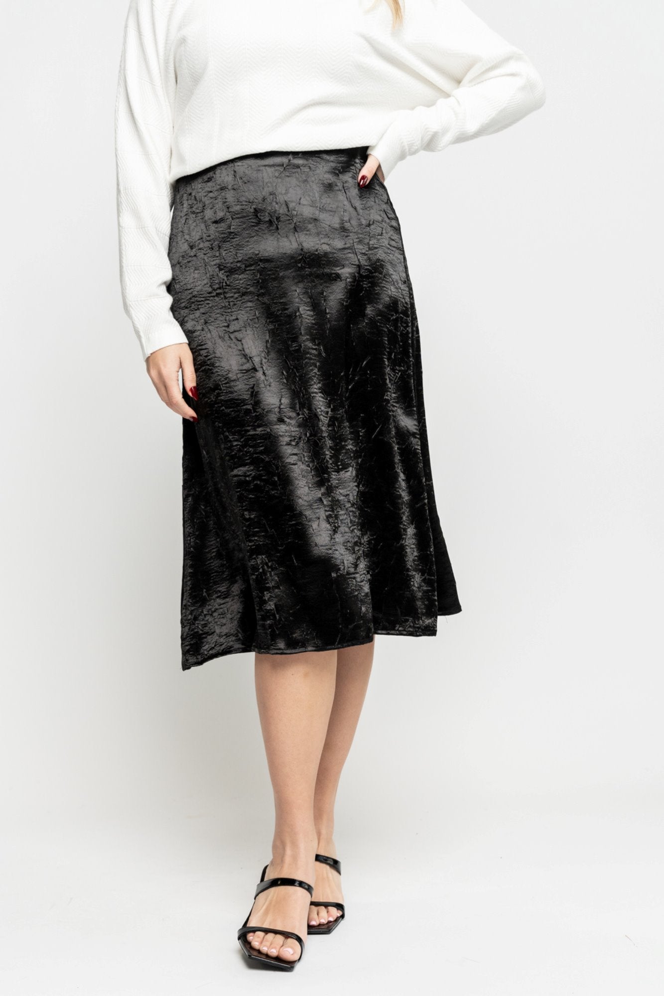 Willow Skirt in Black Holley Girl