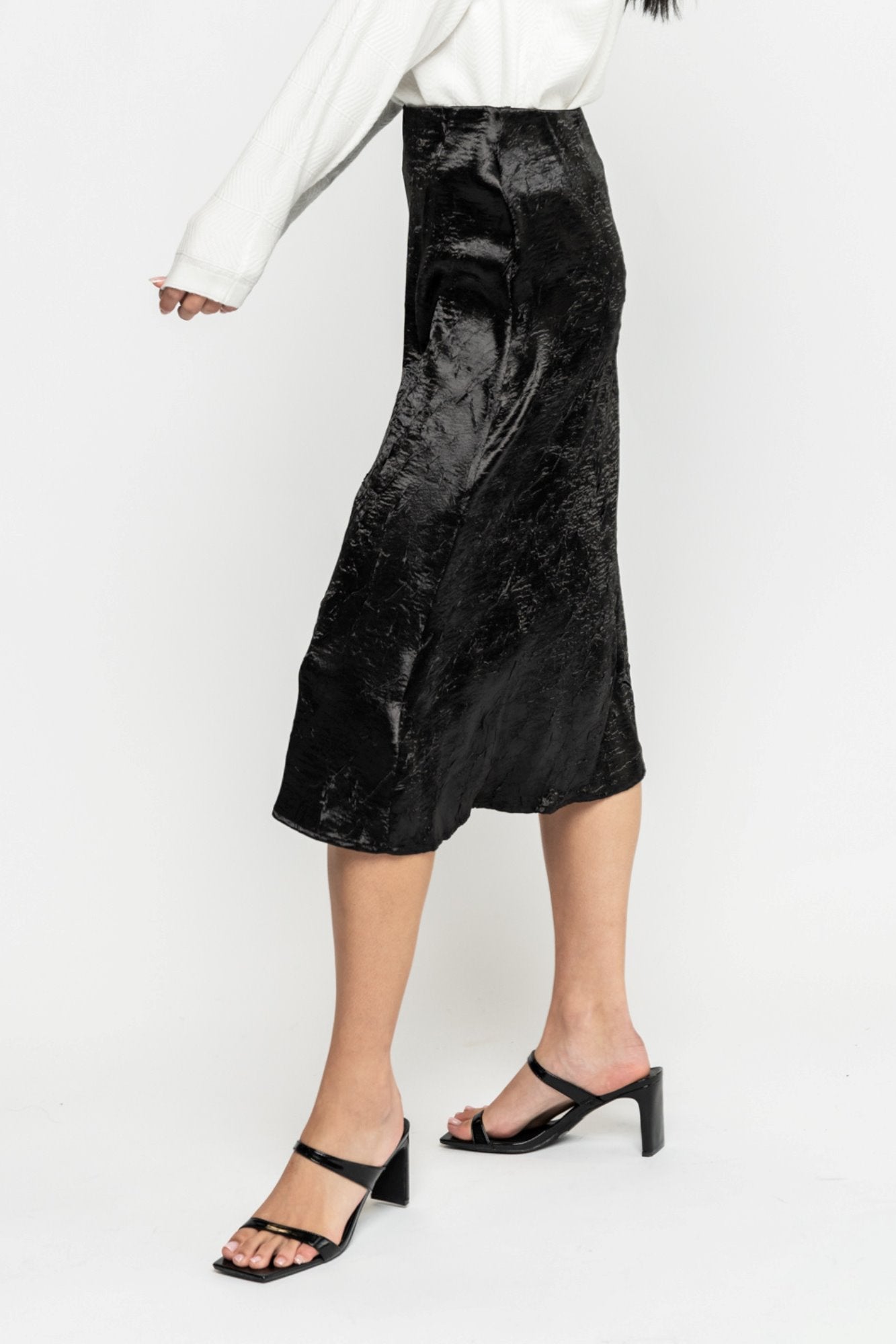 Willow Skirt in Black Holley Girl