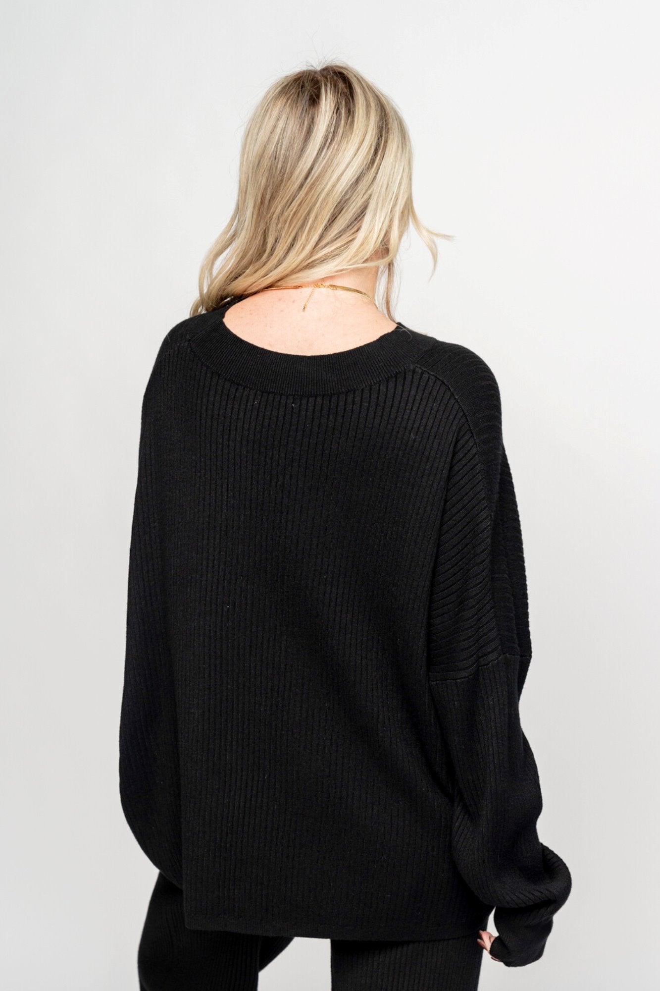 Cozy Ribbed Sweater Holley Girl