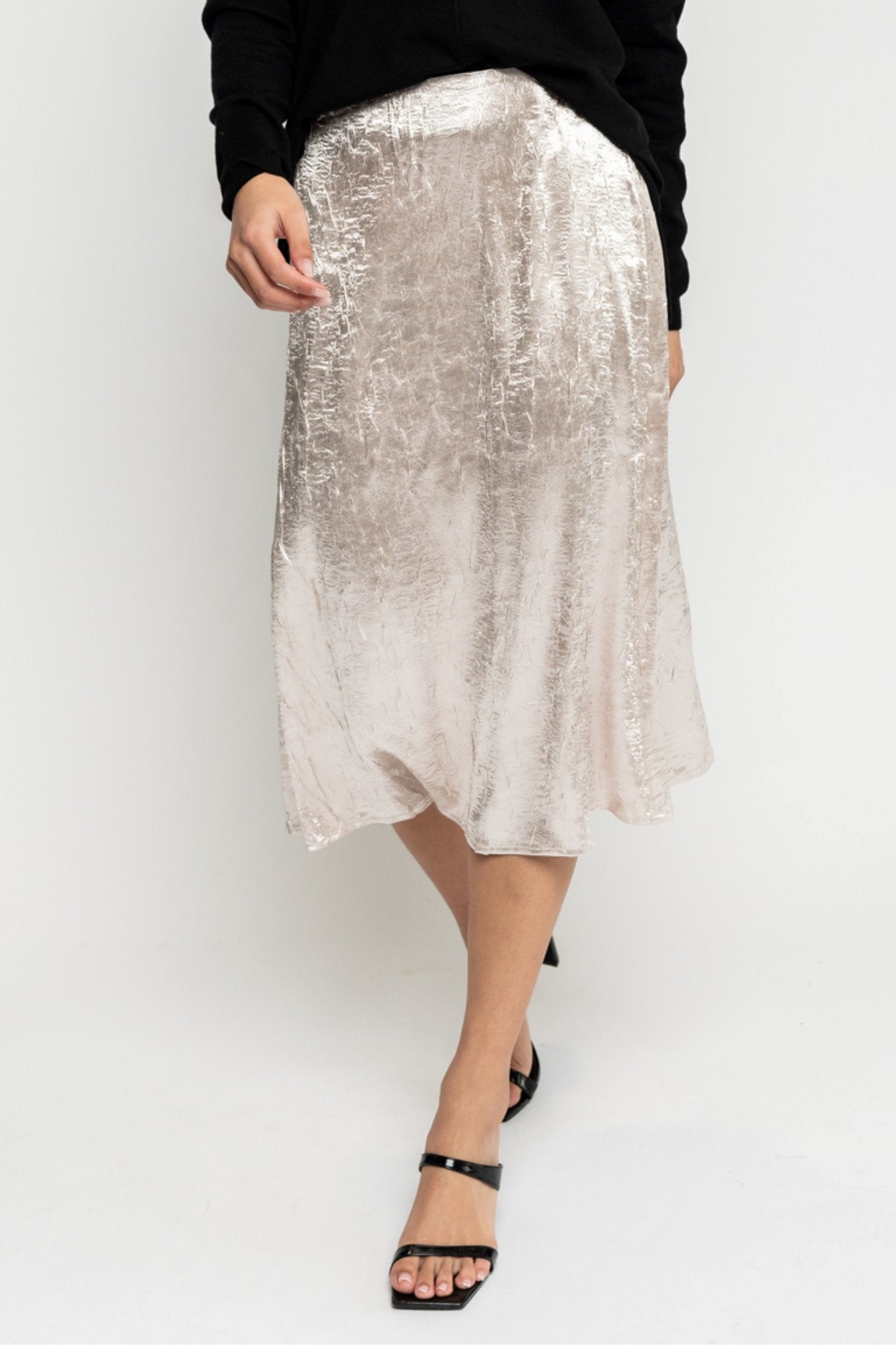 Willow Skirt in Champagne Holley Girl
