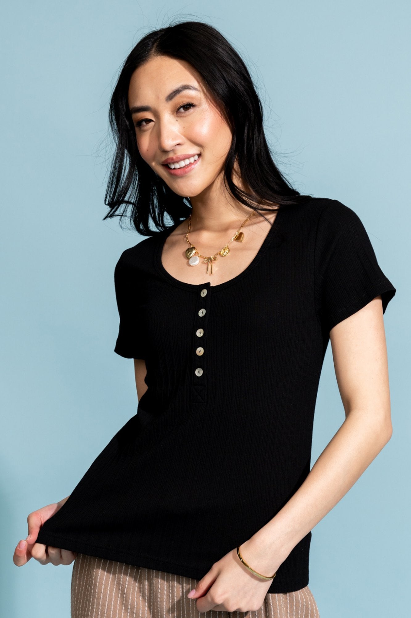 Monroe Top in Black Clothing Holley Girl
