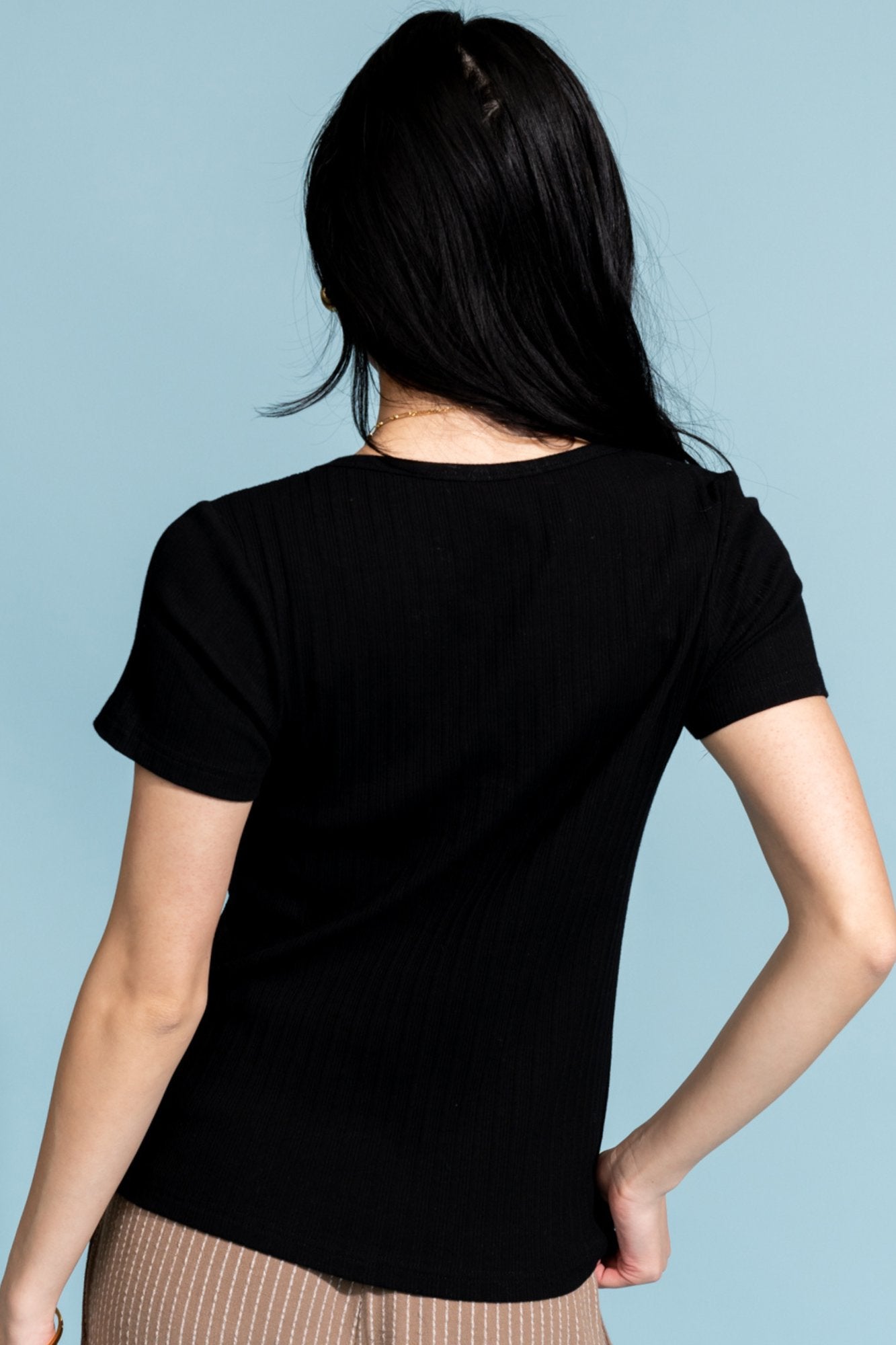 Monroe Top in Black Clothing Holley Girl