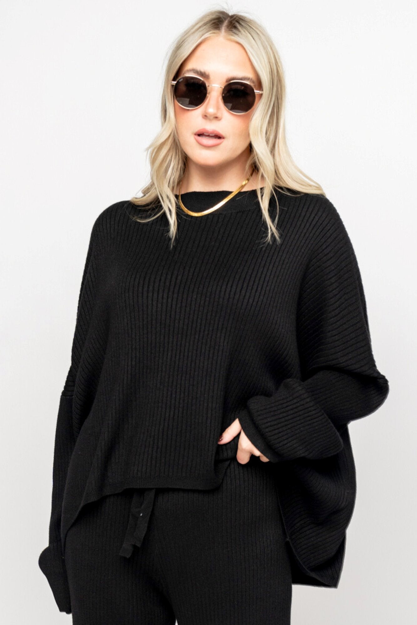 Cozy Ribbed Sweater Holley Girl