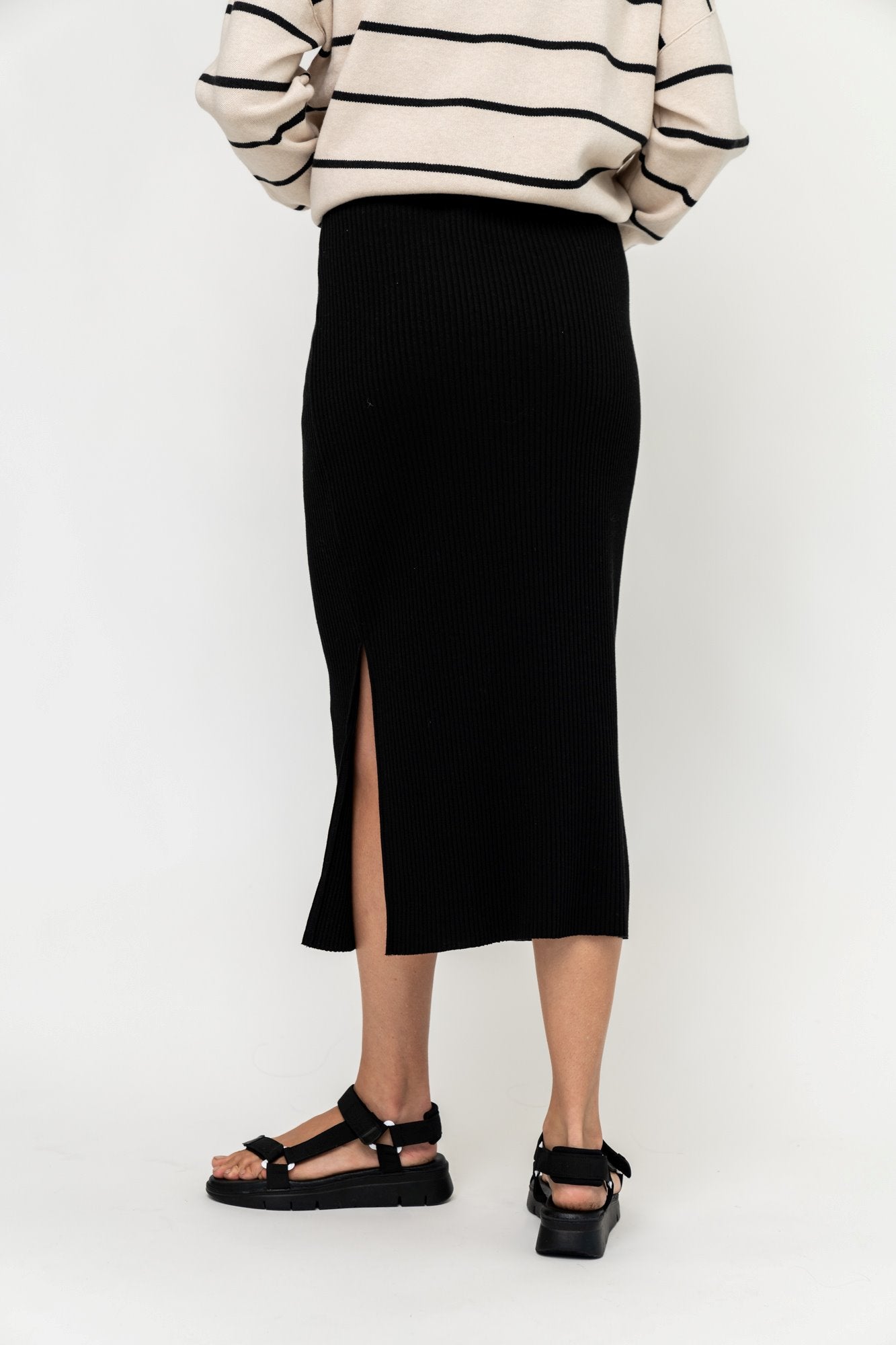Davis Skirt in Black Holley Girl