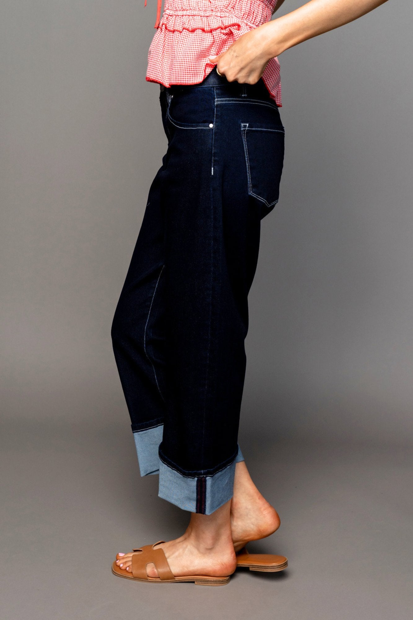 Presley Cropped Barrel Jeans Clothing Holley Girl