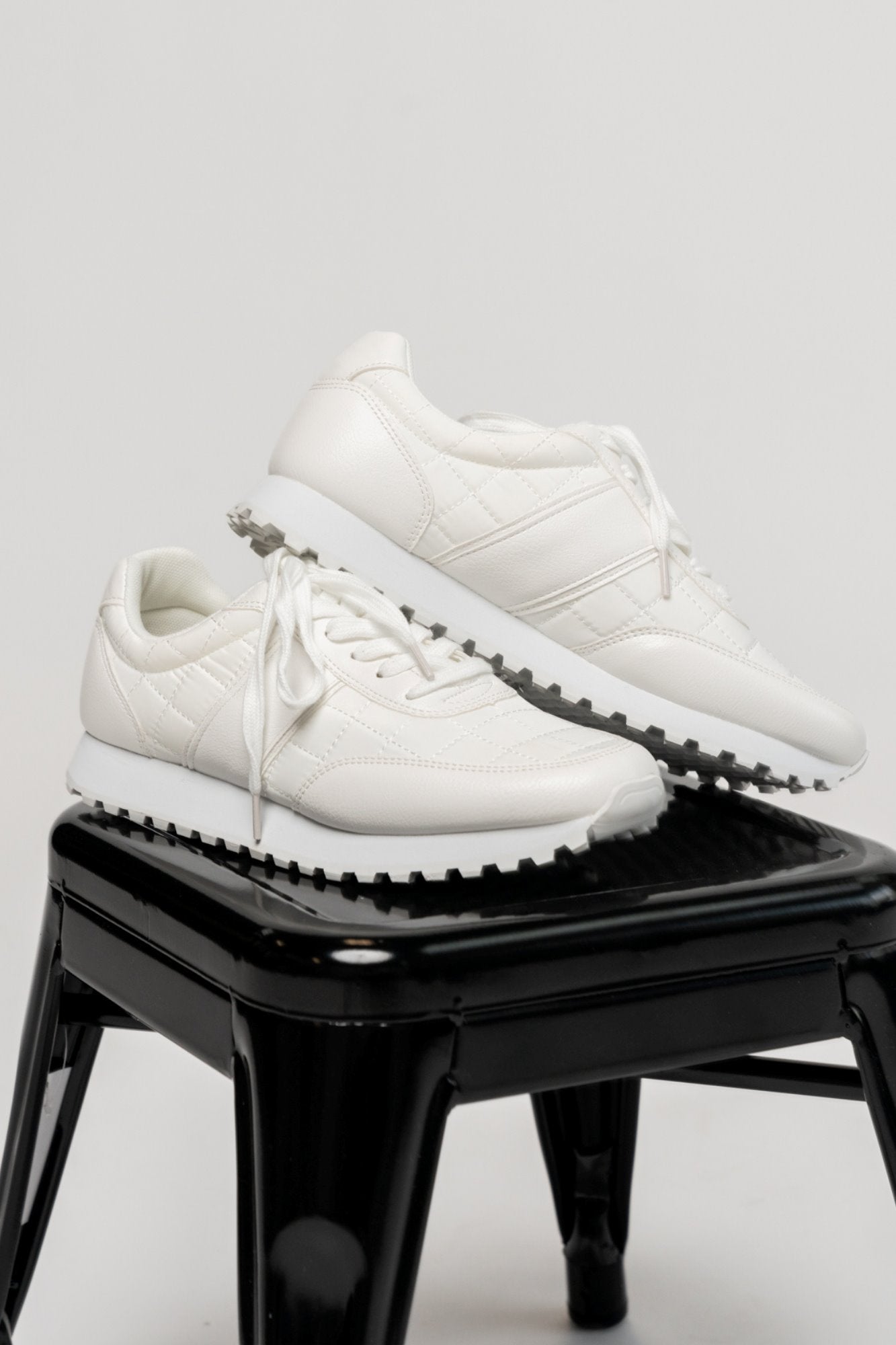 Venus Sneakers Holley Girl