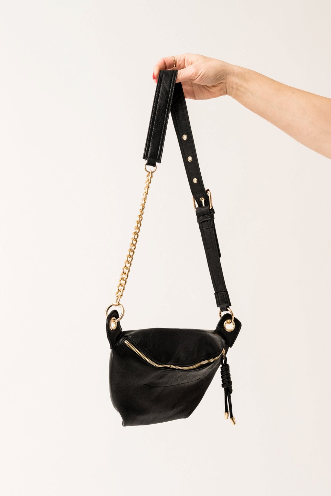 Crossbody Bag in Black/Gold | Bandolier Style