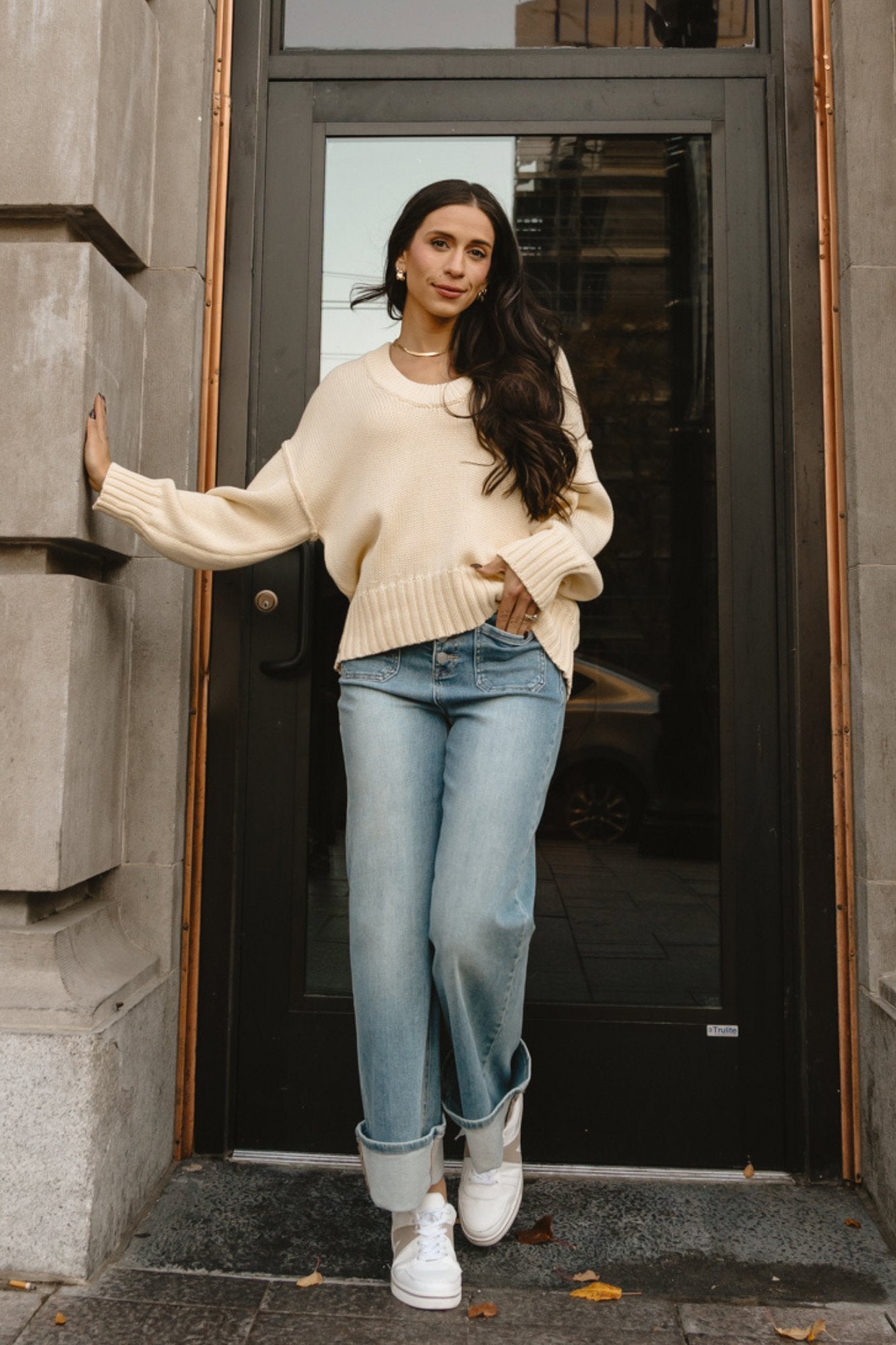 Boston Sweater in Daisy Clothing Holley Girl 