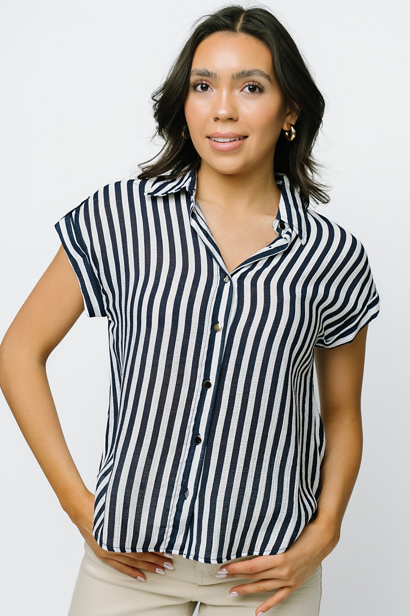 Oceanfront Button Up Clothing Holley Girl 