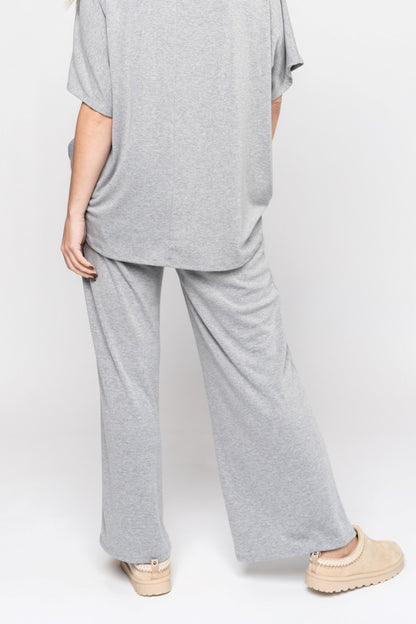Travel Pant in Grey Holley Girl 