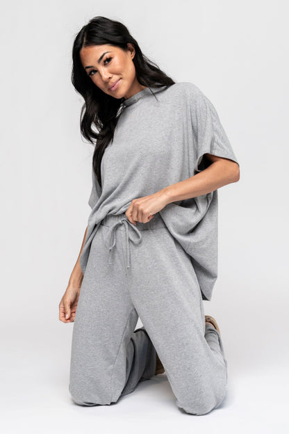 Travel Pant in Grey Holley Girl 