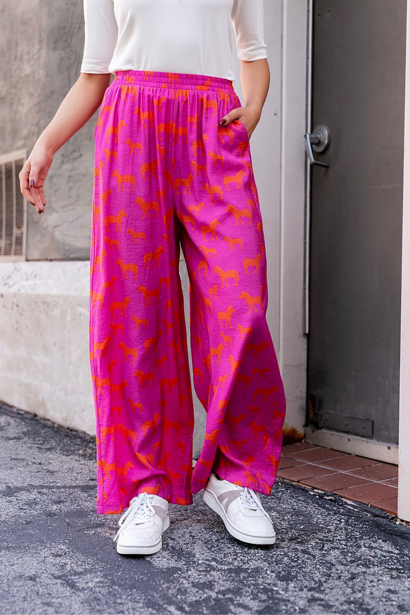 Zuri Pant in Pink Clothing Holley Girl 