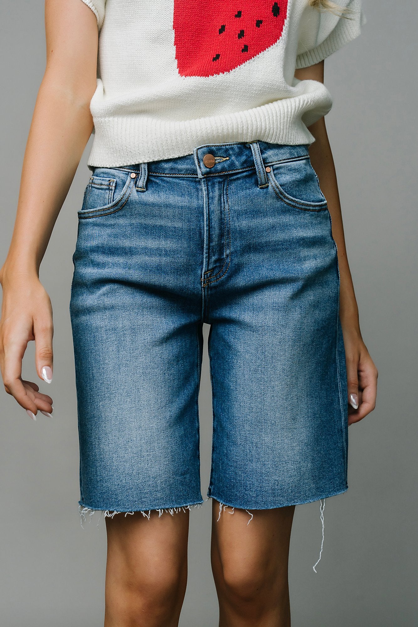 Endless Summer Shorts in Dark Clothing Holley Girl 