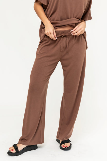 HOLLEY GIRL - Travel Pant in Cocoa Clothing Holley Girl 