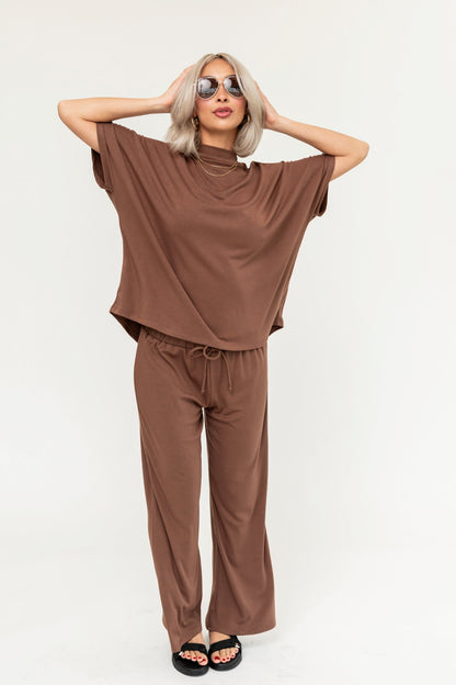 HOLLEY GIRL - Travel Pant in Cocoa Clothing Holley Girl 