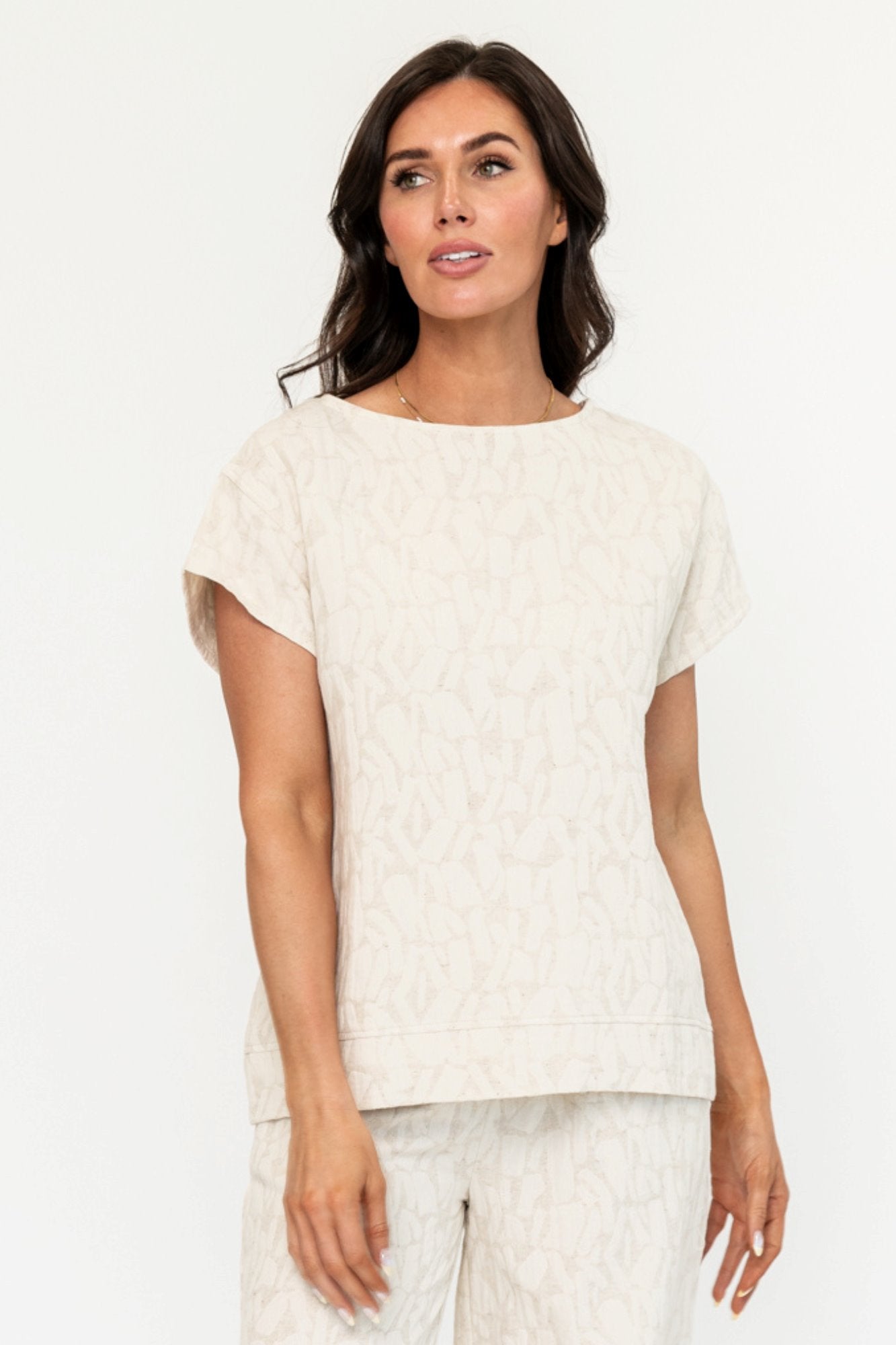 Wrenley Top Clothing Holley Girl 