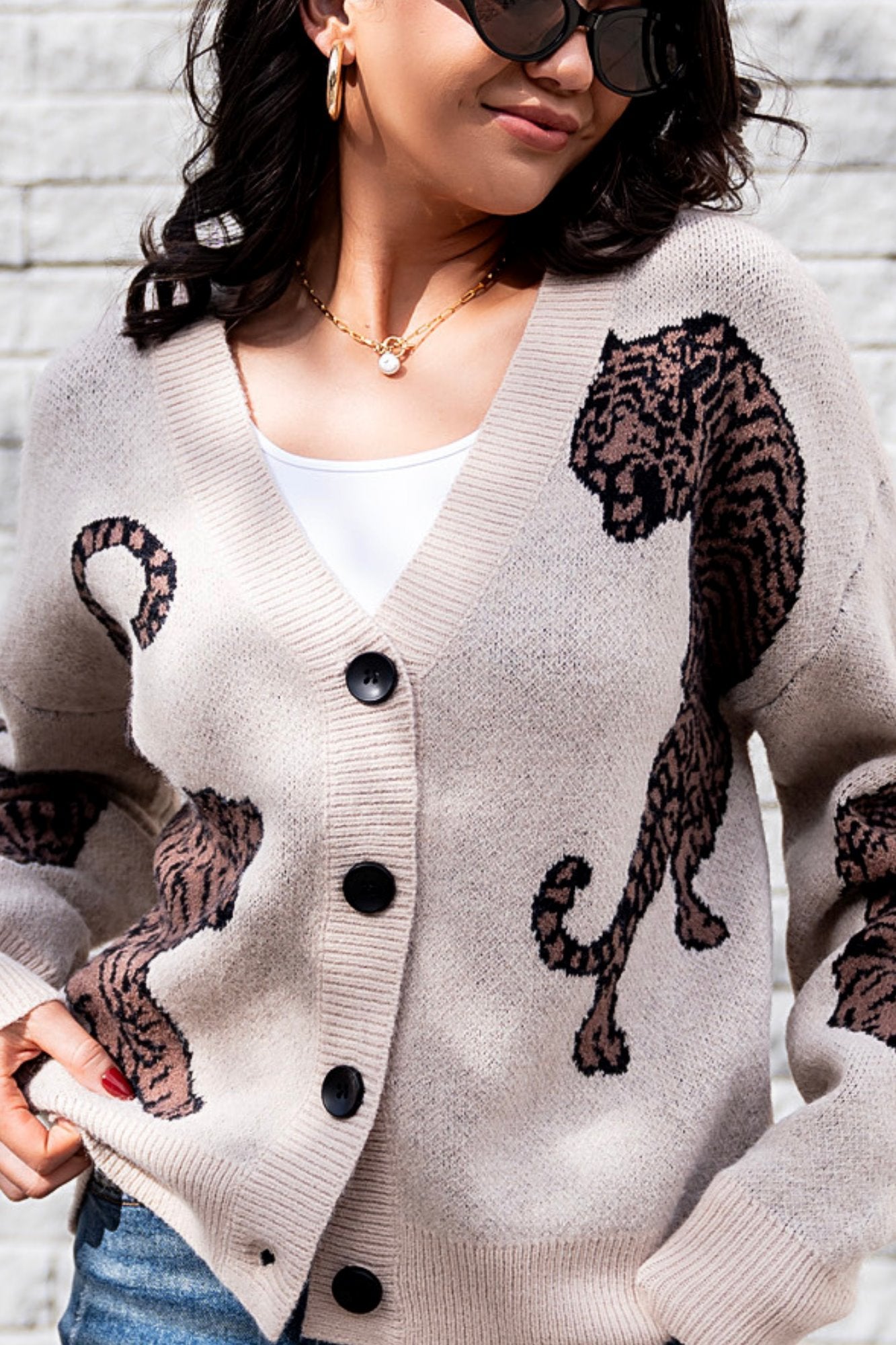 Tigress Sweater in Oatmeal Clothing Holley Girl 