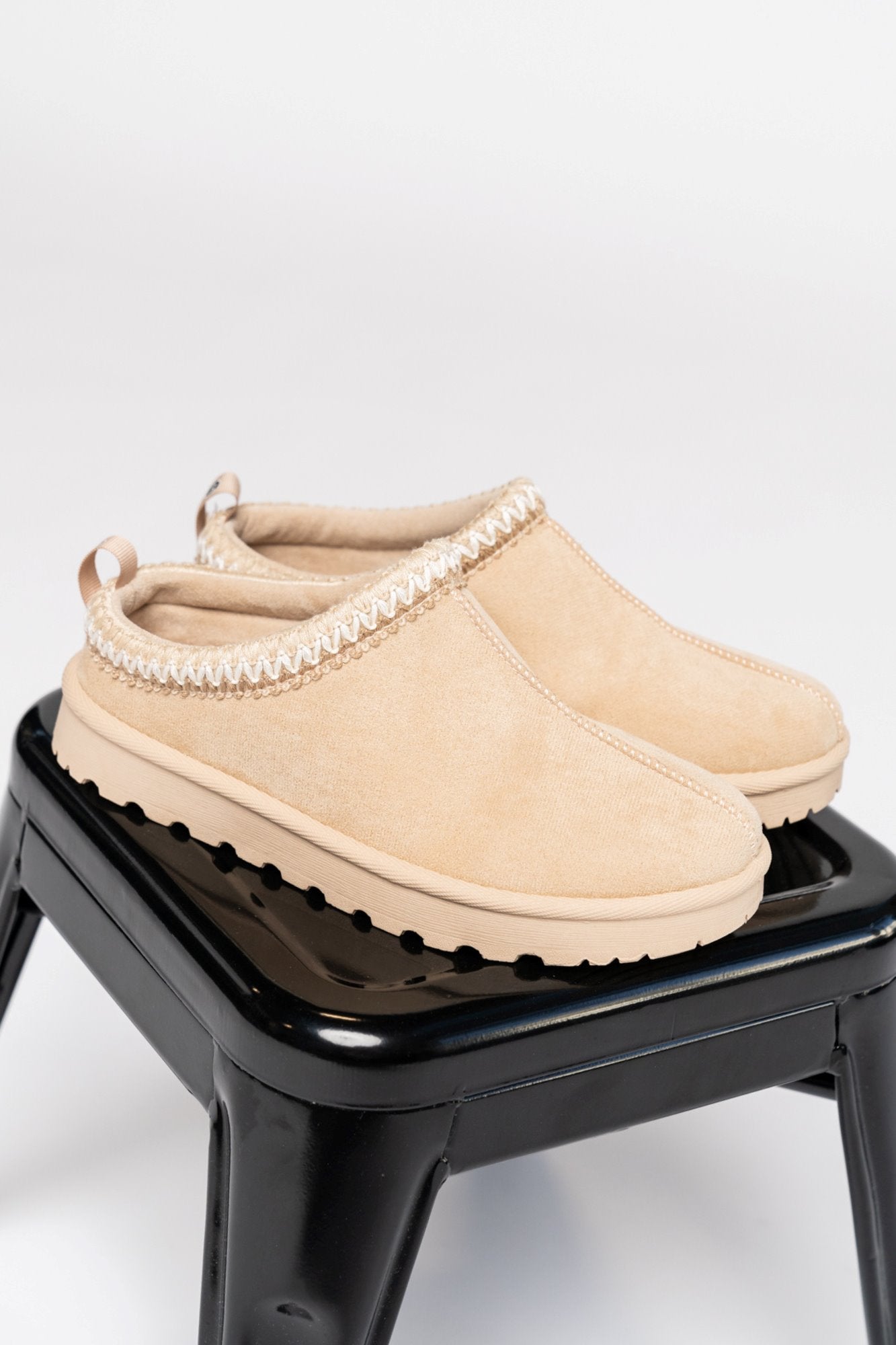 Landon Slippers in Fawn Holley Girl 