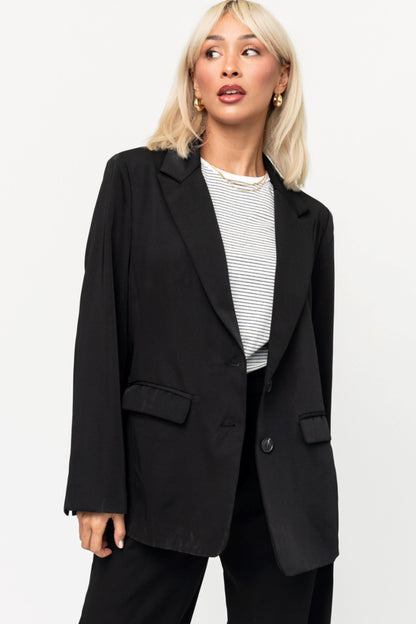 Jessie Blazer in Black Holley Girl 