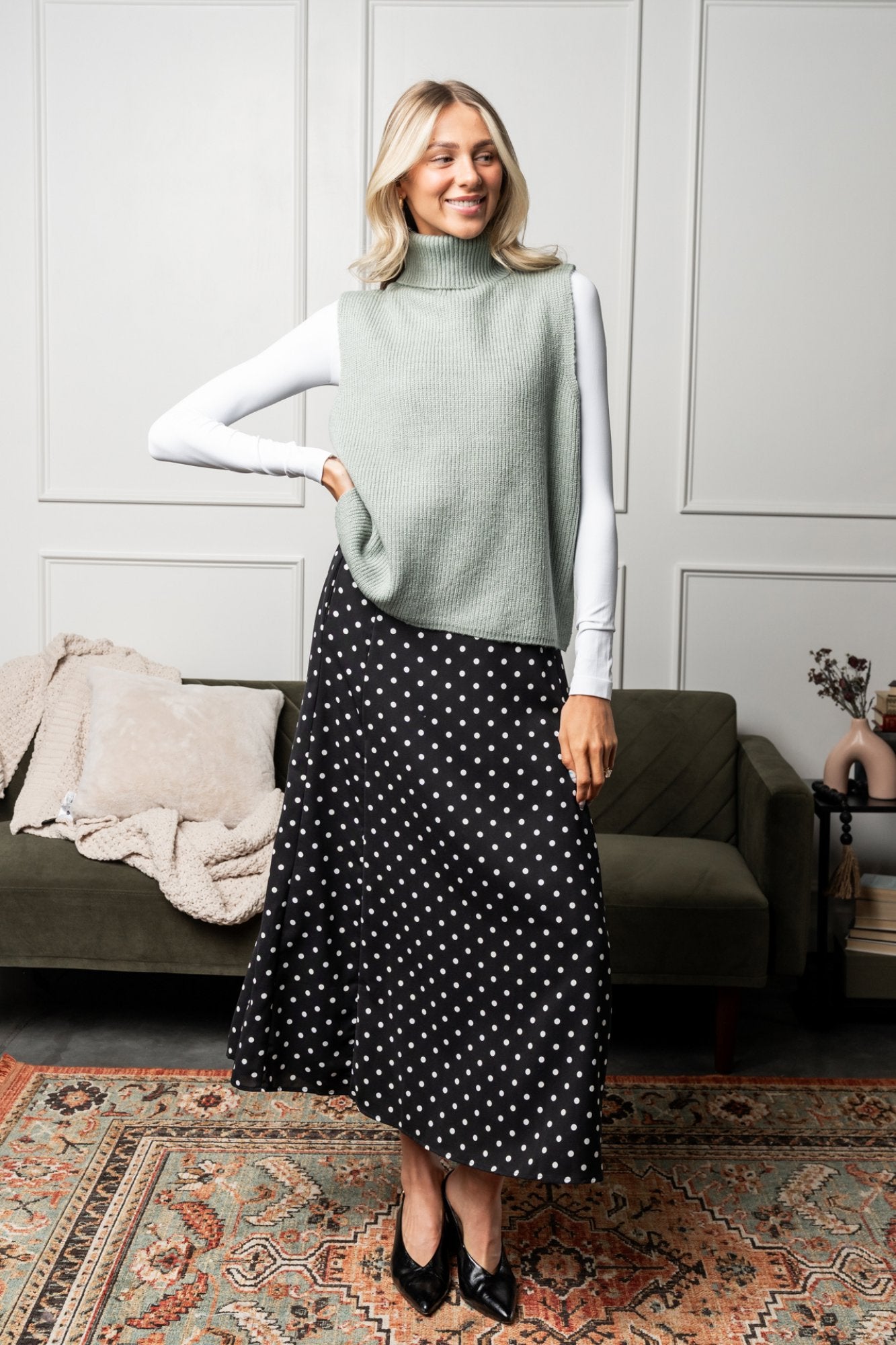 Cloverlight Sweater Vest Clothing Holley Girl 