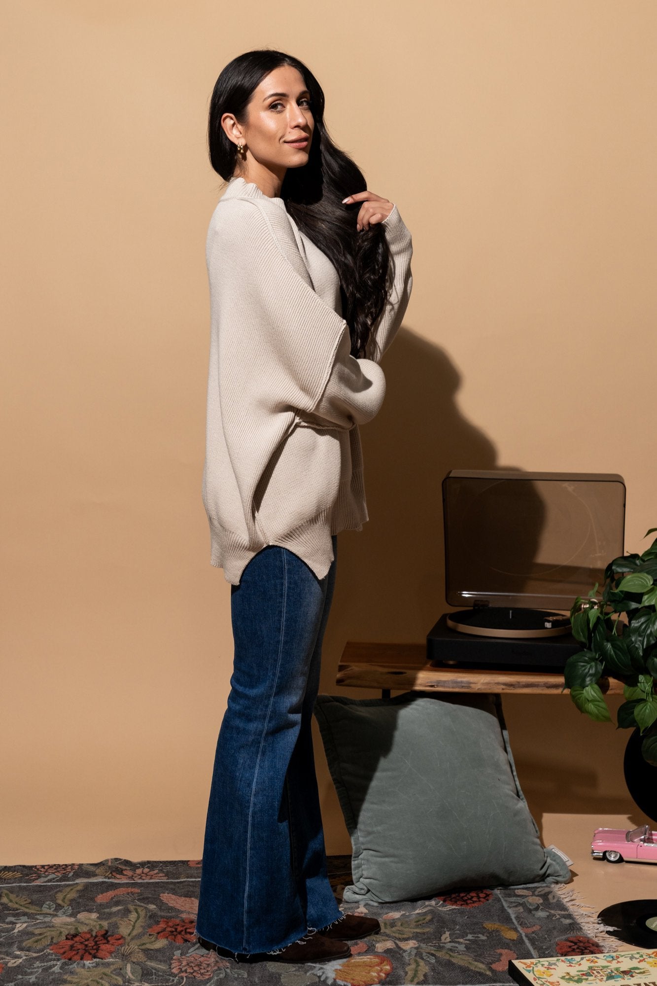 Callie Sweater in Dove Clothing Holley Girl 