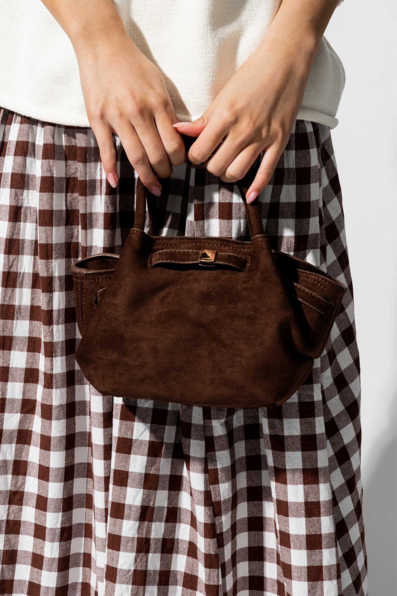 Solaire Bag in Chocolate Clothing Holley Girl 