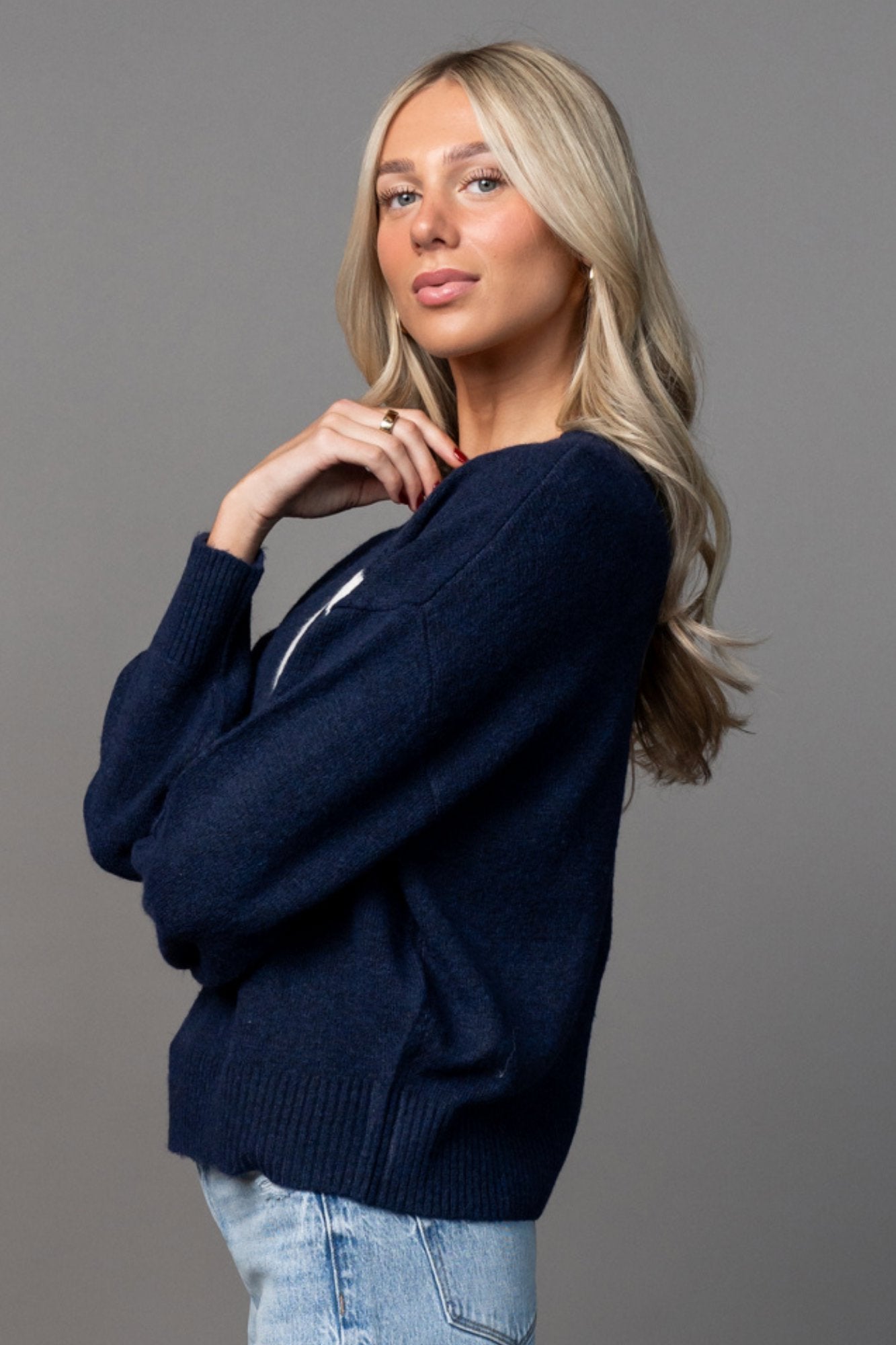 Darling Swan Sweater Clothing Holley Girl 