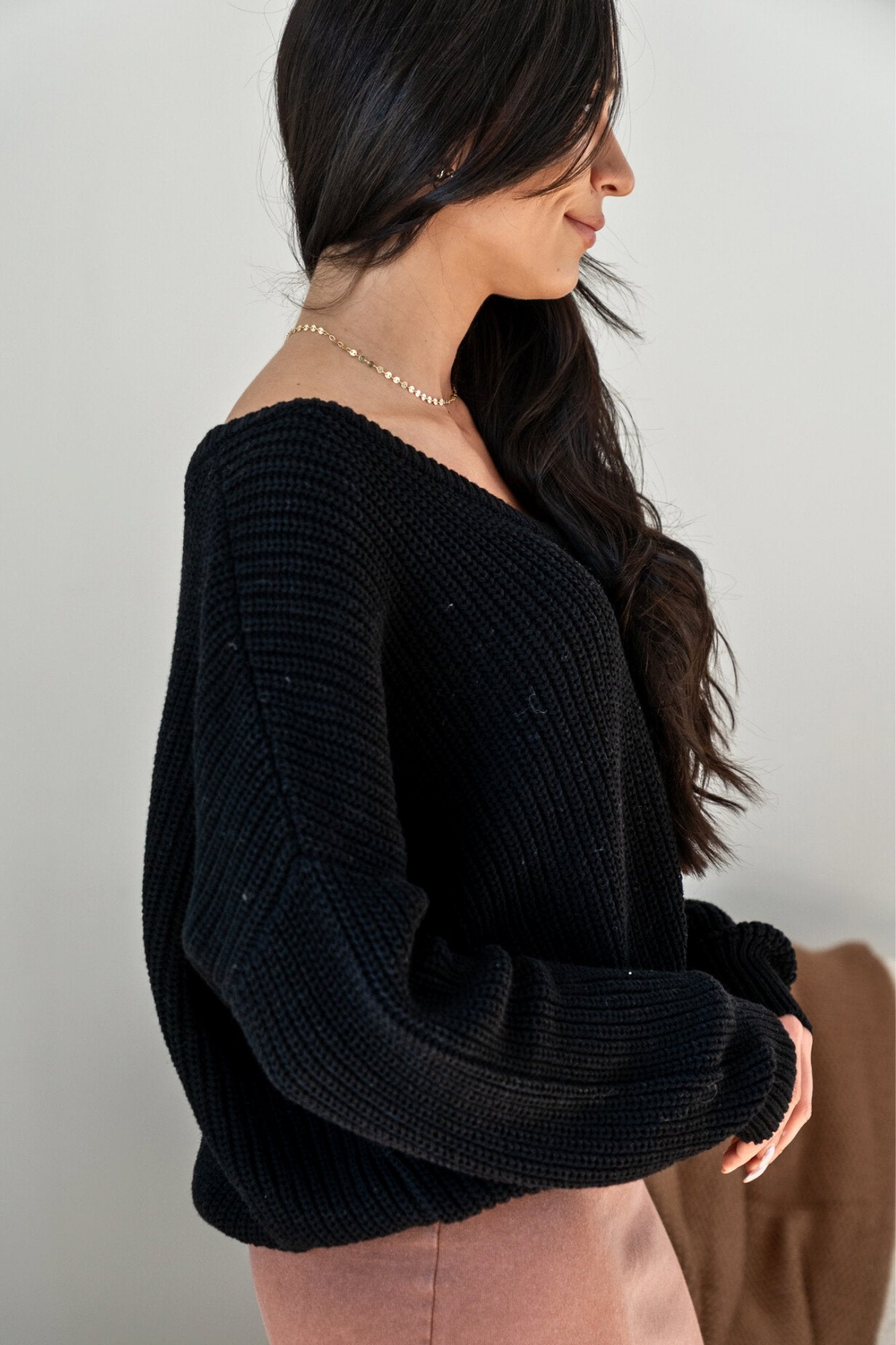 Noir Sweater Clothing Holley Girl 