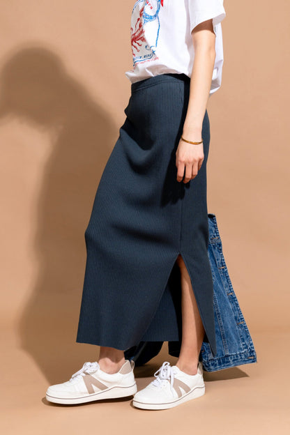 Davis Skirt in Smoke Holley Girl 