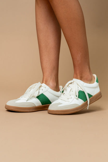 Simon Sneakers in Green Holley Girl 