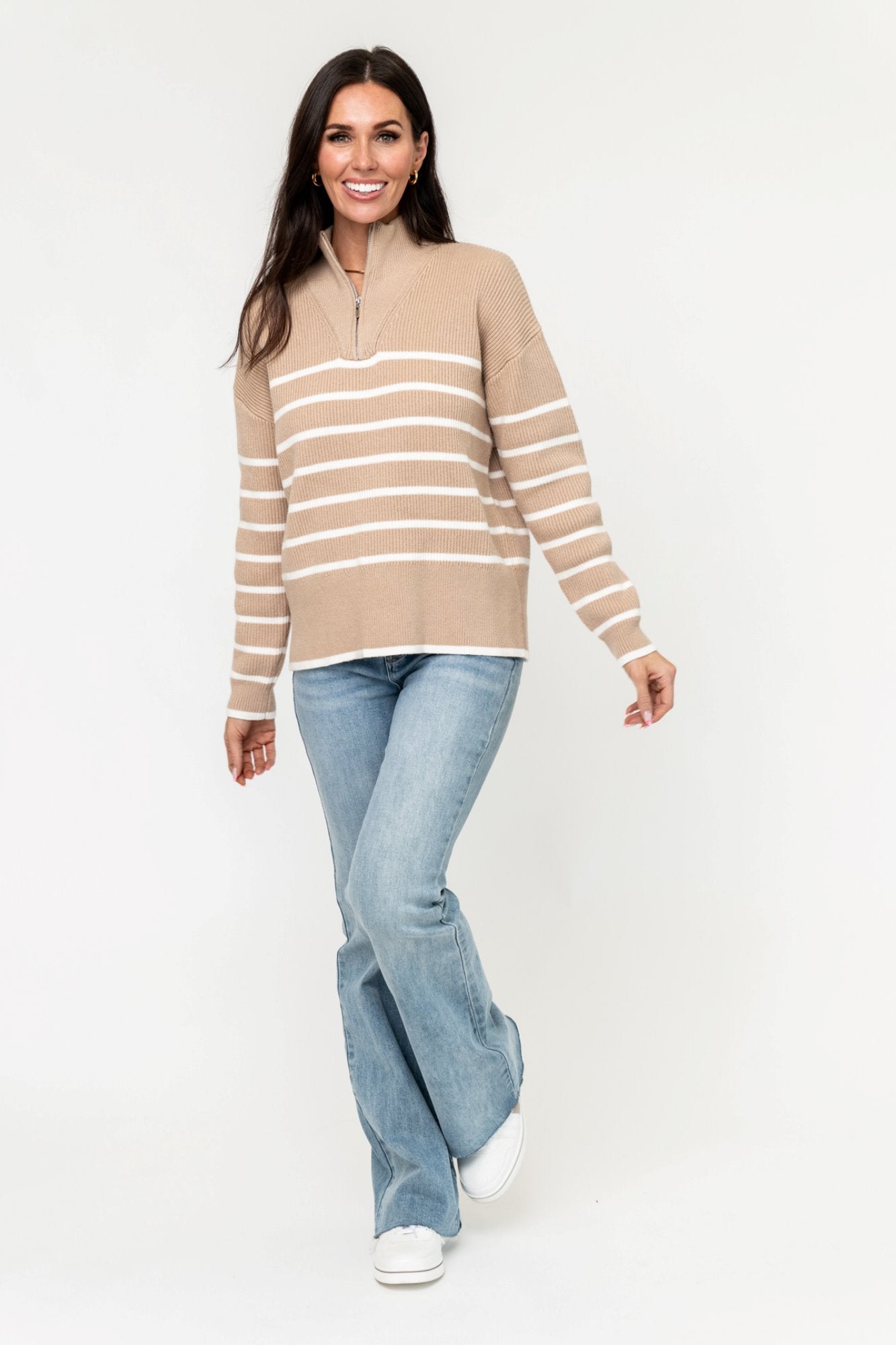 Benson Sweater in Stone Clothing Holley Girl 