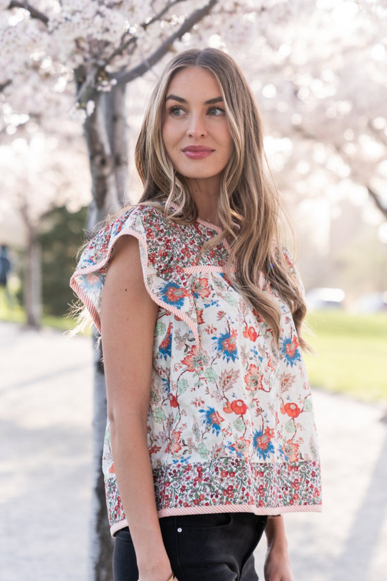 Aurora Top Clothing Holley Girl 