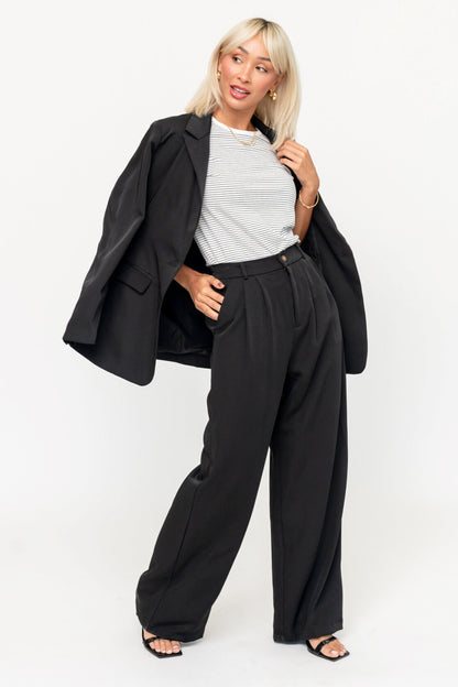 Jessie Blazer in Black Holley Girl 