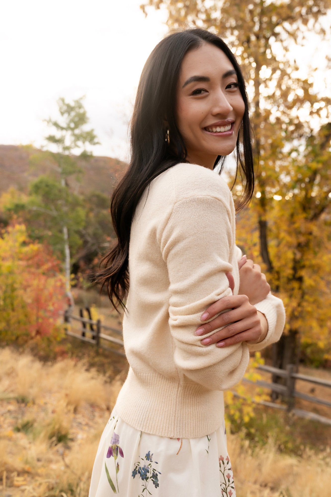 Montreal Sweater in Cream Clothing Holley Girl 