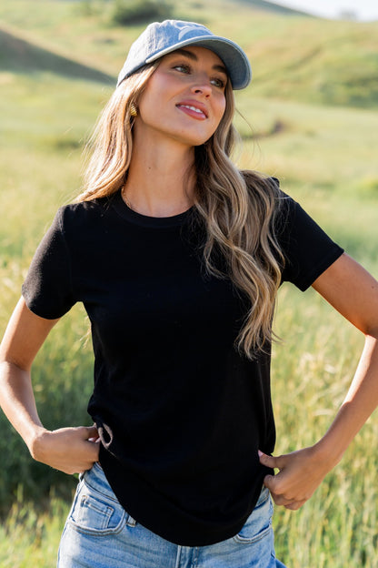 Carli Top in Black Clothing Holley Girl 