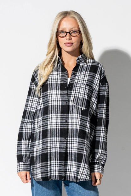 Bonfire Flannel in Black Clothing Holley Girl 
