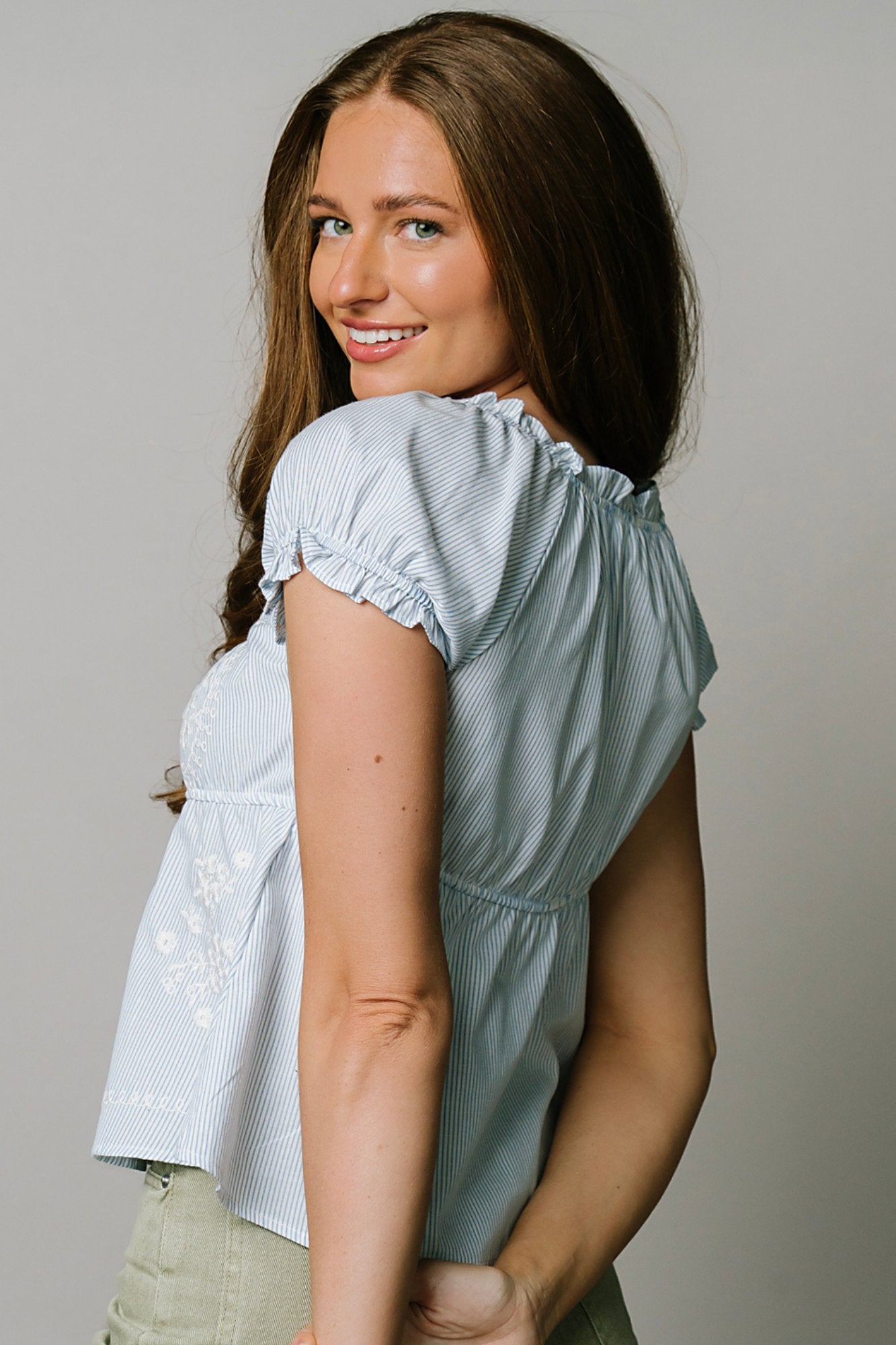 Ophelia Top Clothing Holley Girl 