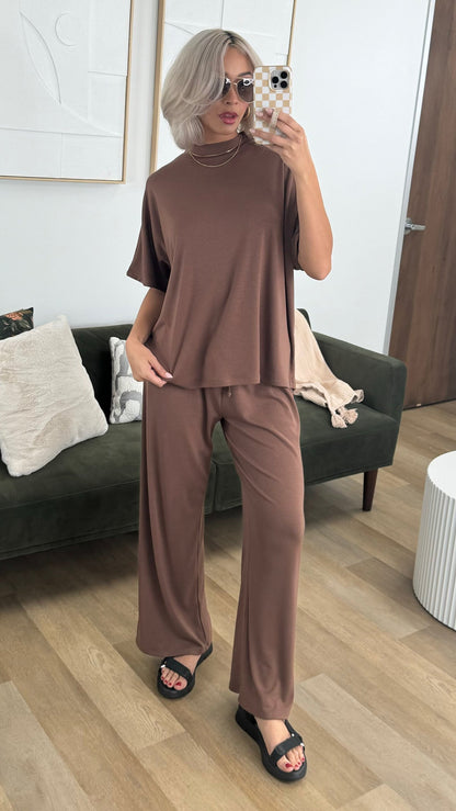 Travel Pant in Cocoa Clothing Holley Girl 