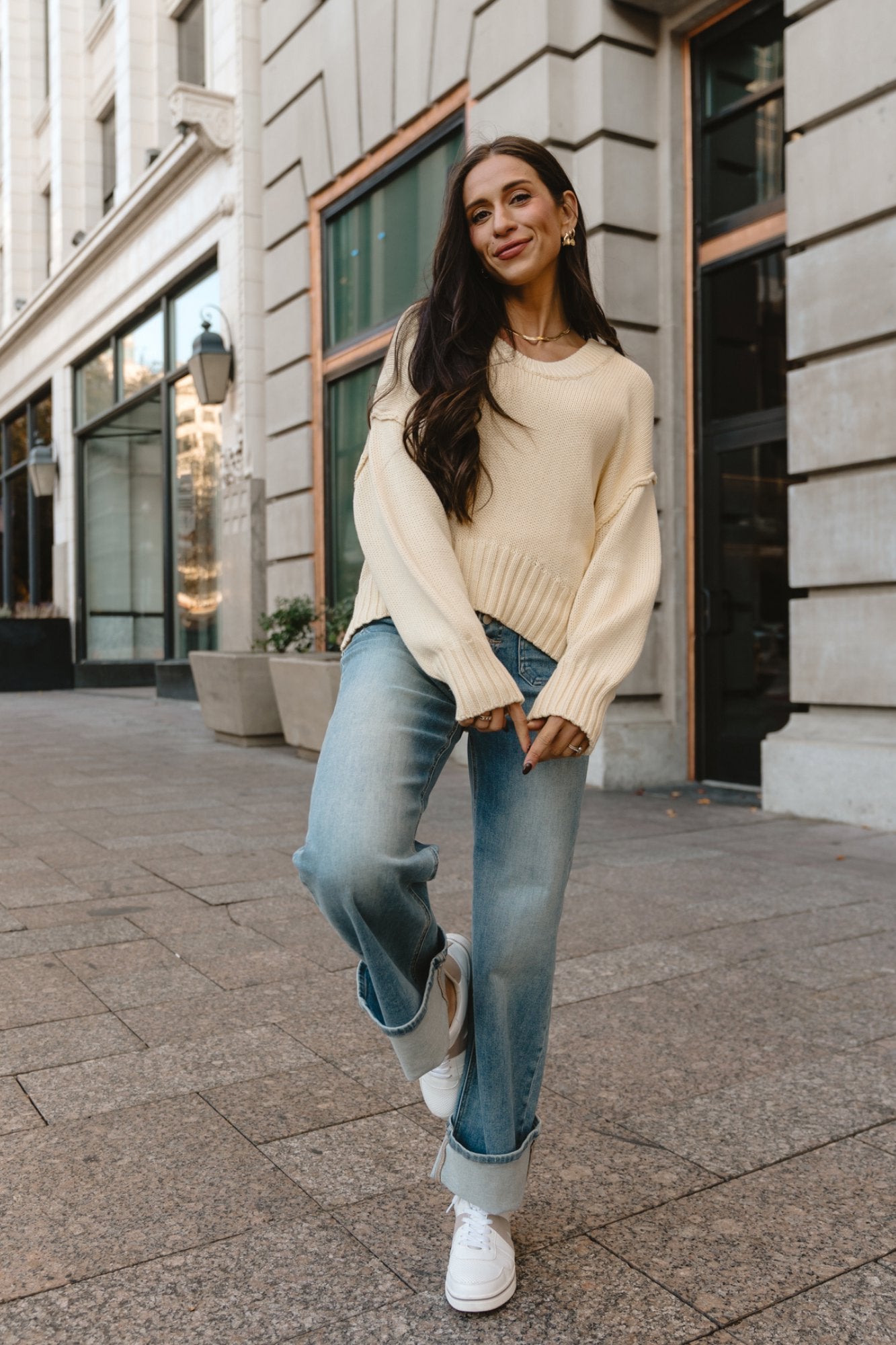 Boston Sweater in Daisy Clothing Holley Girl 