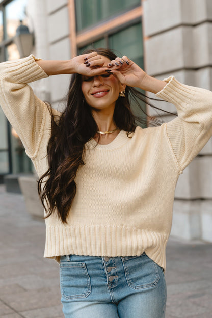 Boston Sweater in Daisy Clothing Holley Girl 