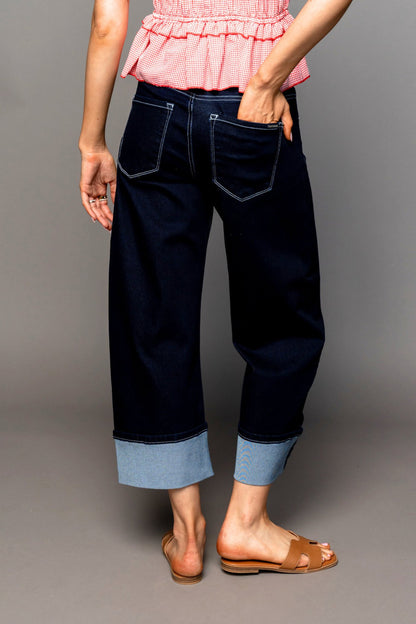 Presley Cropped Barrel Jeans Clothing Holley Girl 